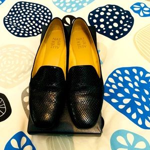 Naturalizer flats